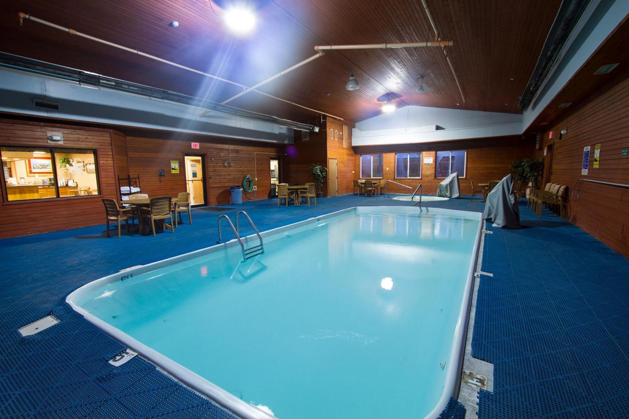 Miles City Hotel Екстер'єр фото