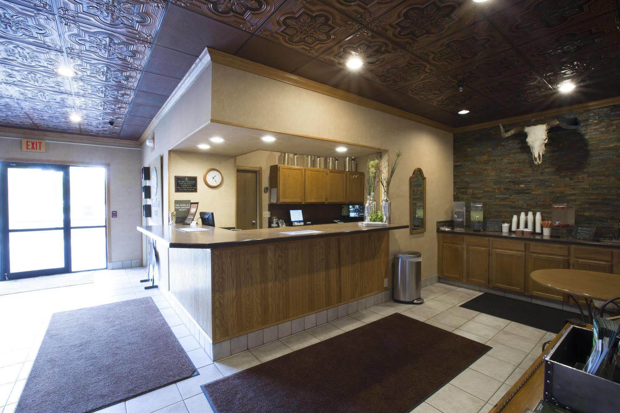 Miles City Hotel Екстер'єр фото